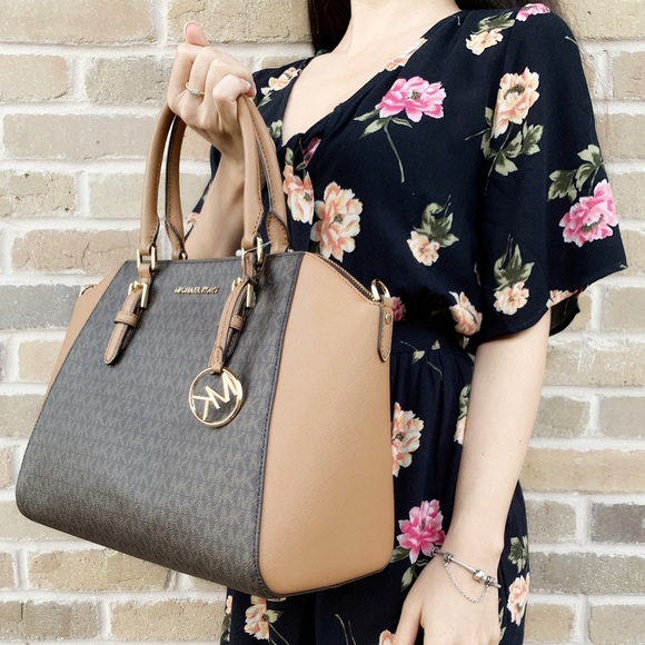 Gaby’sBags👜💕-NWT Michael Kors Satchel Brown MK - Picture 4 of 6